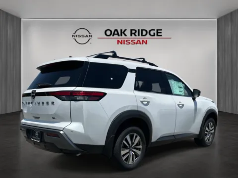 Another view of 2026 NISSAN PATHFINDER SL for sale in Oak Ridge, TN at Oak Ridge Nissan