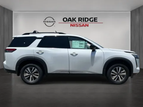 Photos of 2026 NISSAN PATHFINDER SL for sale in Oak Ridge, TN at Oak Ridge Nissan