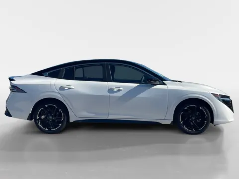 Photos of 2026 NISSAN SENTRA SR for sale in Oak Ridge, TN at Oak Ridge Nissan