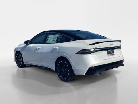 More photos of 2026 NISSAN SENTRA SR at Oak Ridge Nissan, TN