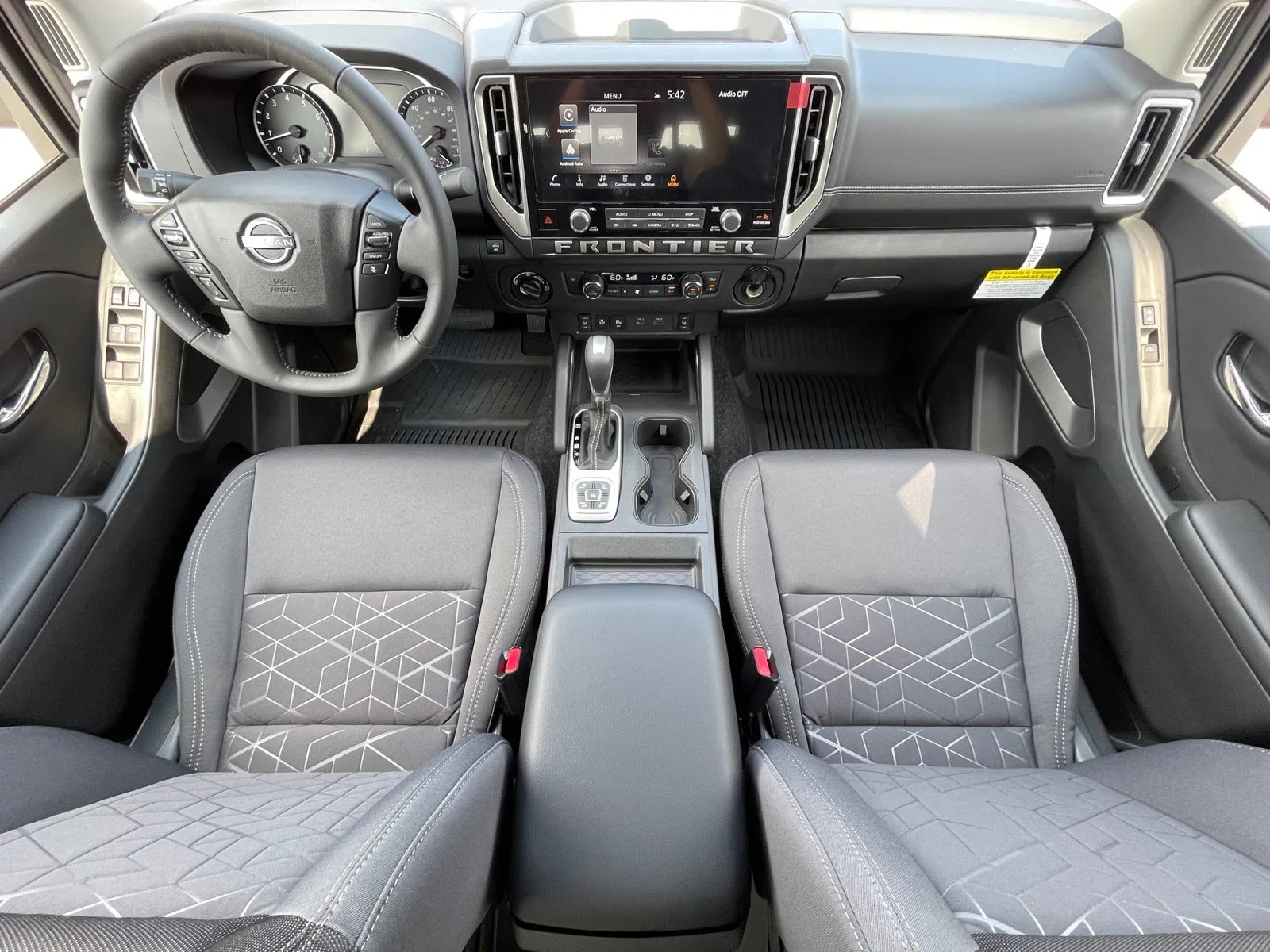 2026 Nissan Frontier SV - Photo 10