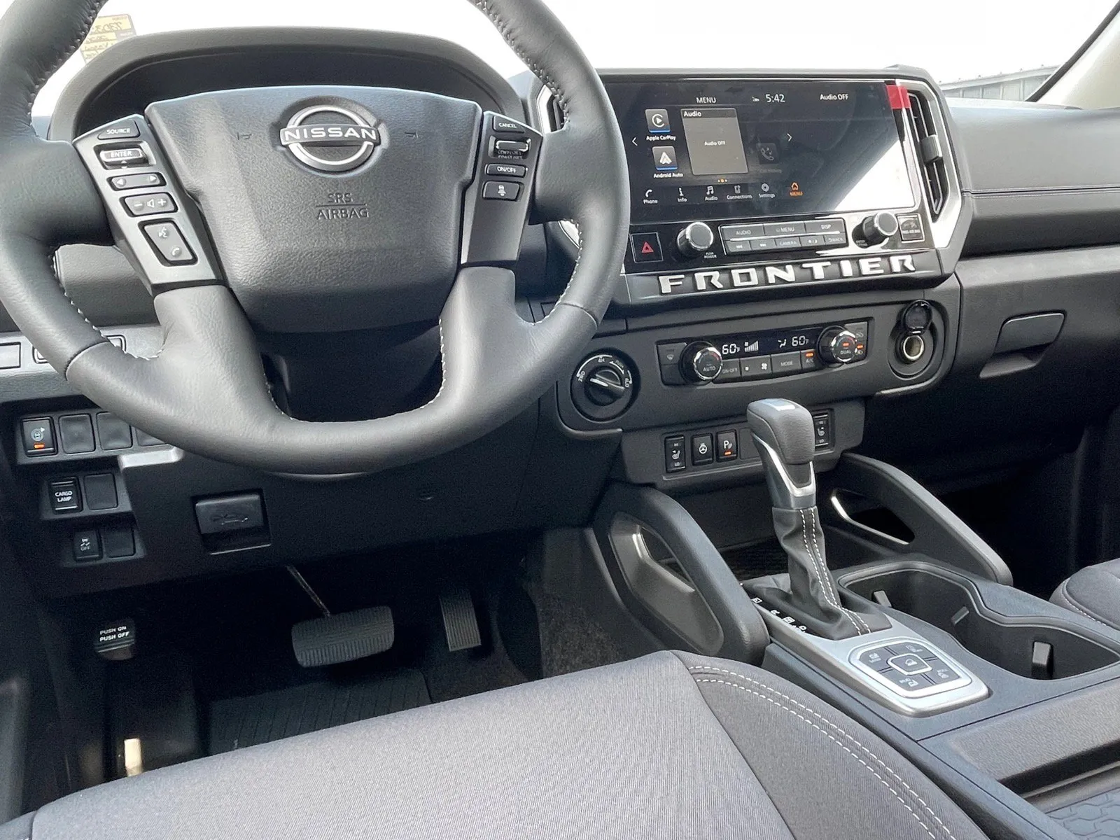 2026 Nissan Frontier SV - Photo 9