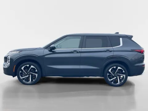 More photos of 2024 MITSUBISHI OUTLANDER SE/BL at Oak Ridge Nissan, TN