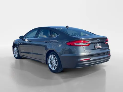 More photos of 2019 FORD FUSION SE at Oak Ridge Nissan, TN
