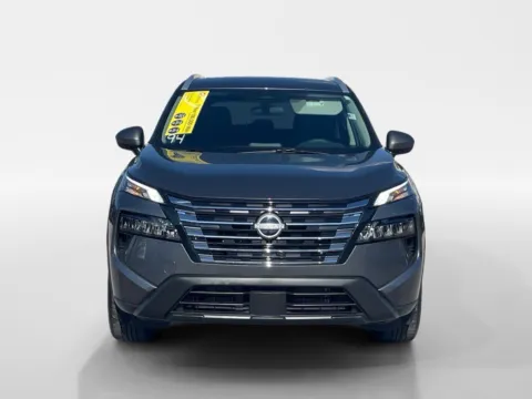 Photos of 2025 NISSAN ROGUE SV for sale in Oak Ridge, TN at Oak Ridge Nissan