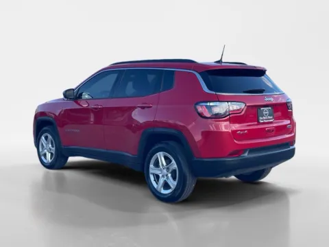 More photos of 2023 JEEP COMPASS LATITUD Latitude at Oak Ridge Nissan, TN