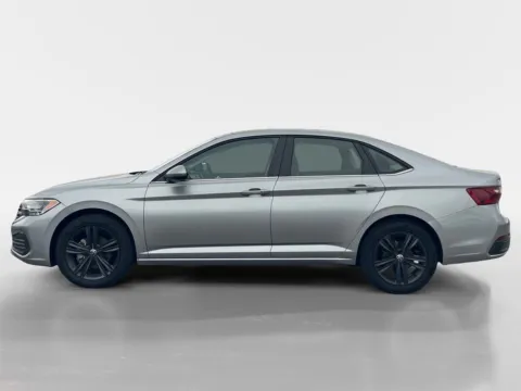 More photos of 2023 VOLKSWAGEN JETTA SE at Oak Ridge Nissan, TN