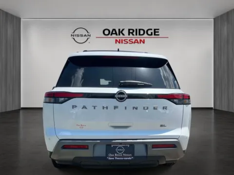More photos of 2026 Nissan Pathfinder SL at Oak Ridge Nissan, TN