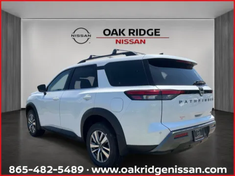 More photos of 2026 NISSAN PATHFINDER SL at Oak Ridge Nissan, TN