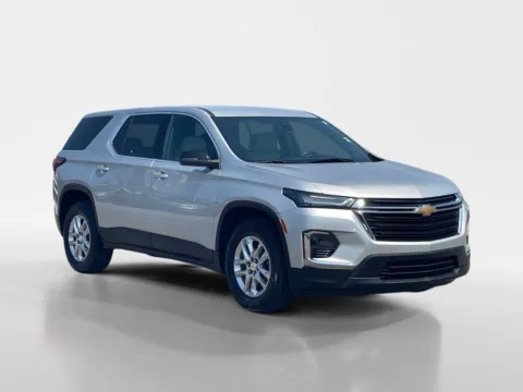 Silver 2022 CHEVROLET TRAVERSE LS for sale in Oak Ridge, TN