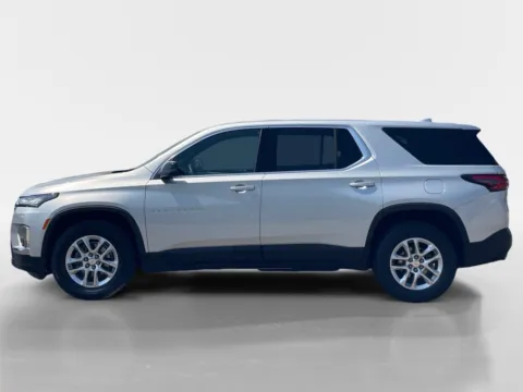 More photos of 2022 CHEVROLET TRAVERSE LS at Oak Ridge Nissan, TN