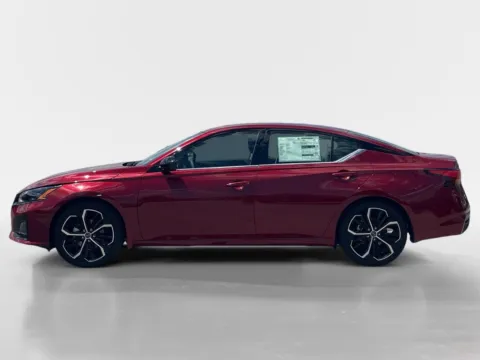 More photos of 2026 NISSAN ALTIMA SR at Oak Ridge Nissan, TN
