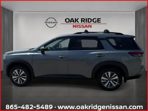 More photos of 2026 NISSAN PATHFINDER SL at Oak Ridge Nissan, TN