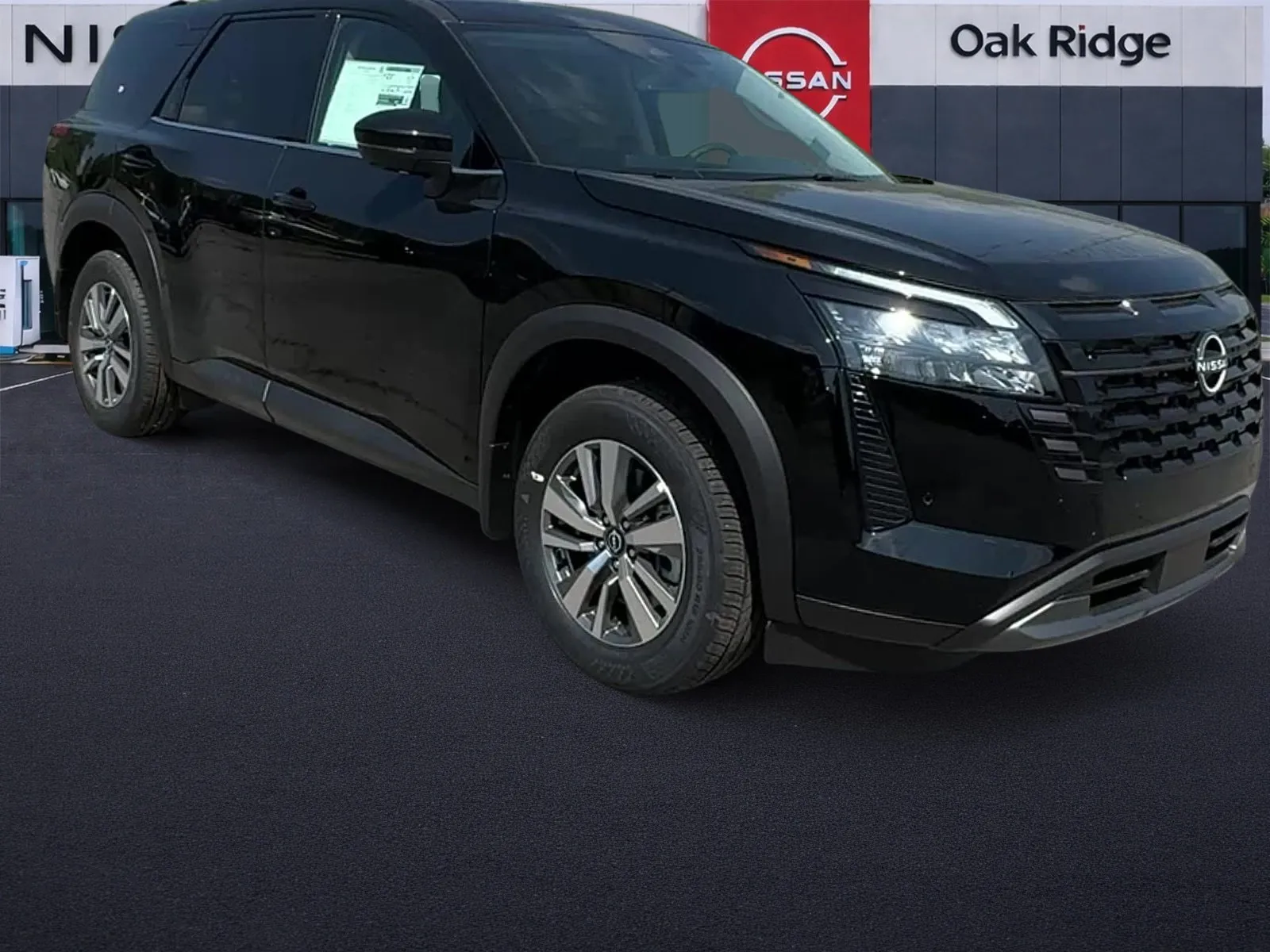 Black 2026 NISSAN PATHFINDER SL for sale in Oak Ridge, TN