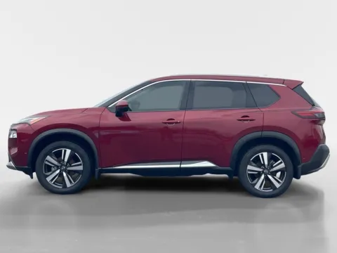 More photos of 2022 NISSAN ROGUE PLATINUM Platinum at Oak Ridge Nissan, TN