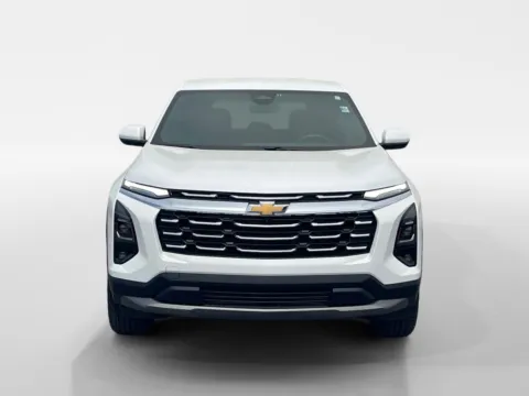 Photos of 2026 CHEVROLET EQUINOX LT AWD LT for sale in Oak Ridge, TN at Oak Ridge Nissan