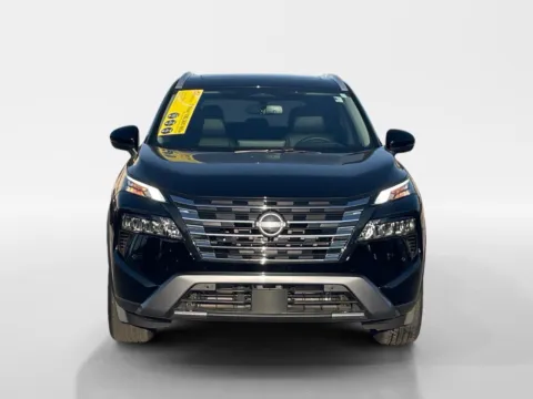 Photos of 2025 NISSAN ROGUE SL for sale in Oak Ridge, TN at Oak Ridge Nissan