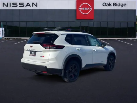 More photos of 2026 NISSAN ROGUE Rock Creek at Oak Ridge Nissan, TN