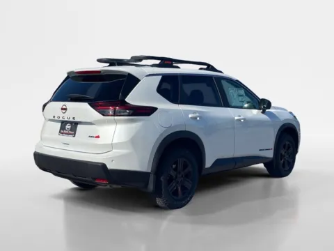 More photos of 2026 NISSAN ROGUE Rock Creek at Oak Ridge Nissan, TN