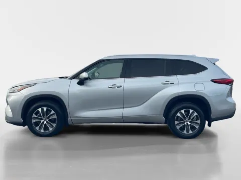 More photos of 2020 TOYOTA HIGHLANDER XLE at Oak Ridge Nissan, TN