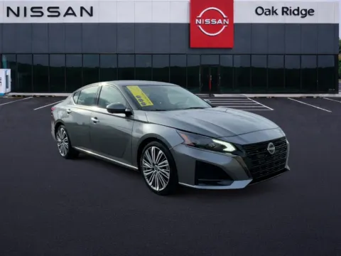 Gray 2023 NISSAN ALTIMA SL 2.5 SL for sale in Oak Ridge, TN