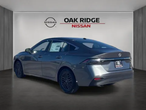 More photos of 2026 NISSAN SENTRA SV at Oak Ridge Nissan, TN