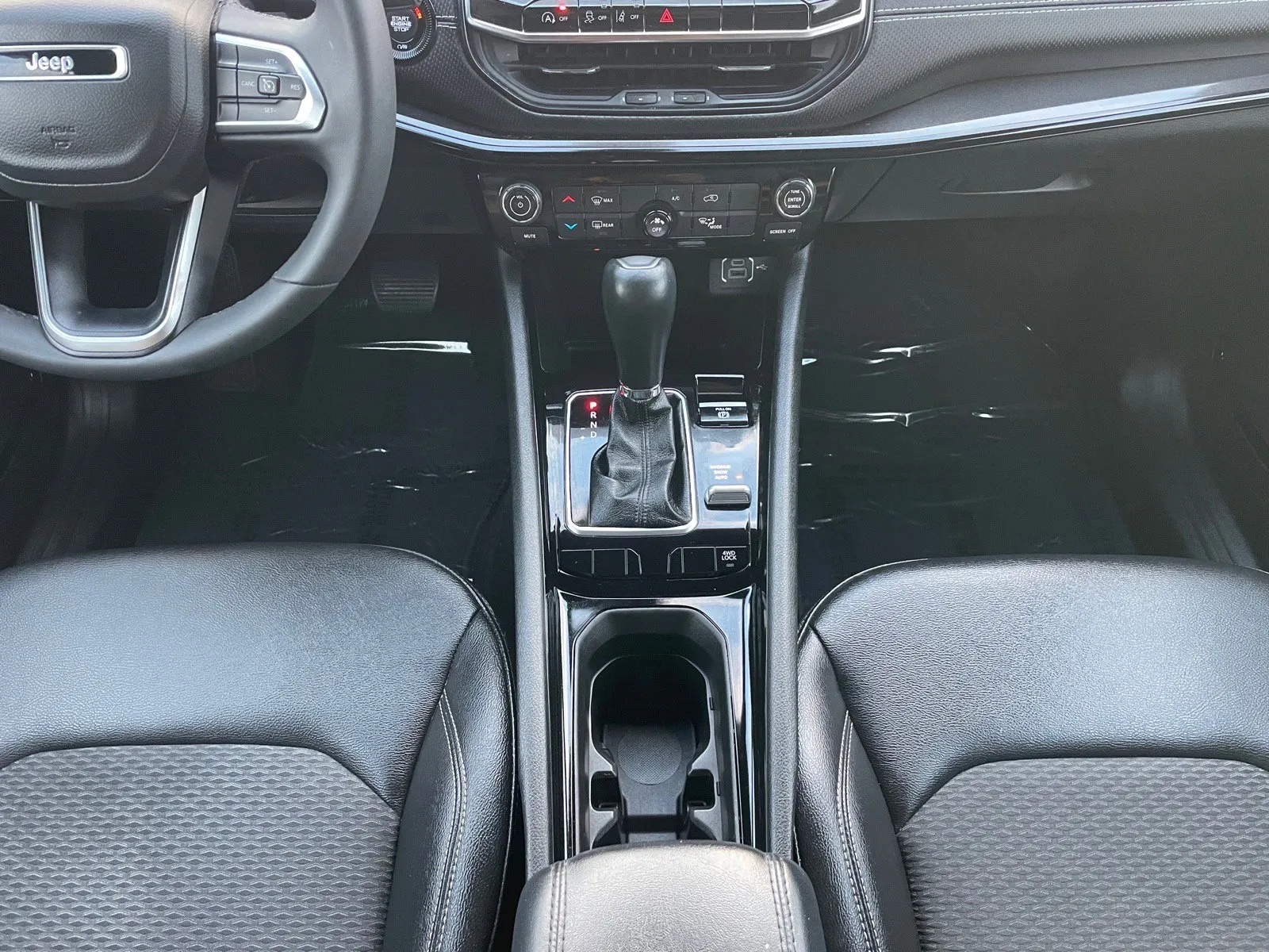 2024 Jeep Compass Latitude - Photo 17