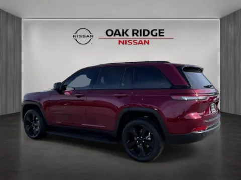 More photos of 2023 Jeep Grand Cherokee Limited at Oak Ridge Nissan, TN
