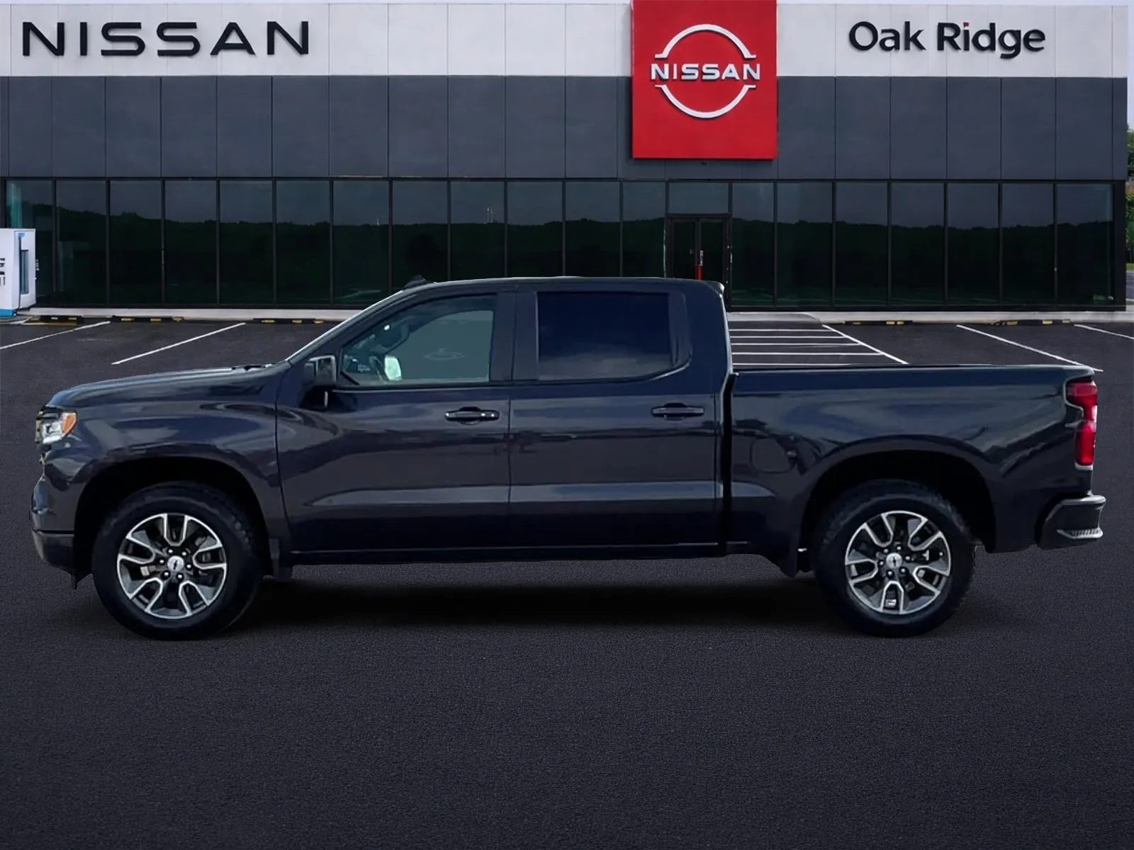 2024 Chevrolet Silverado 1500 RST - Photo 7