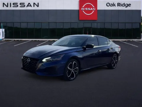 More photos of 2023 NISSAN ALTIMA SR 2.5 SR at Oak Ridge Nissan, TN