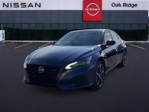 More photos of 2023 NISSAN ALTIMA SR 2.5 SR at Oak Ridge Nissan, TN