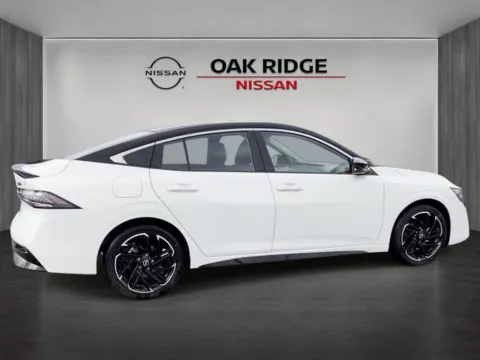 Photos of 2026 NISSAN SENTRA SR for sale in Oak Ridge, TN at Oak Ridge Nissan