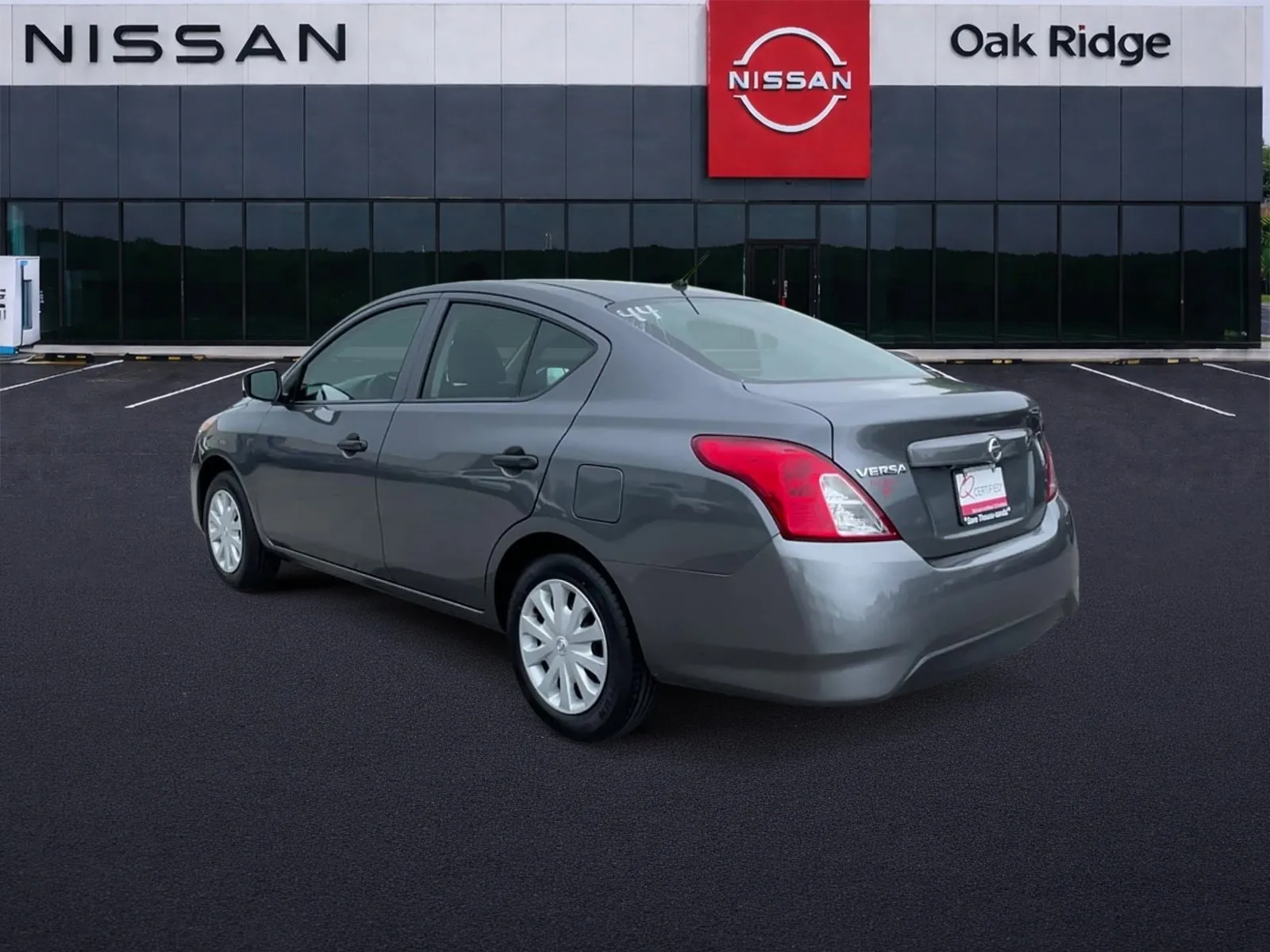 2019 Nissan Versa Sedan S - Photo 9