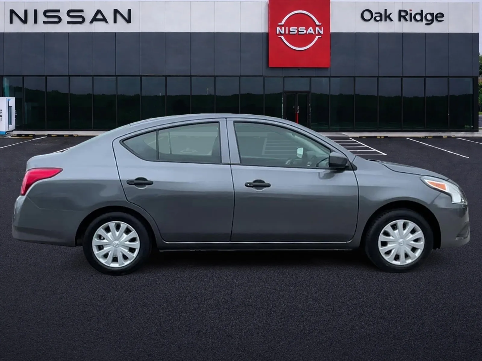 2019 Nissan Versa Sedan S - Photo 14