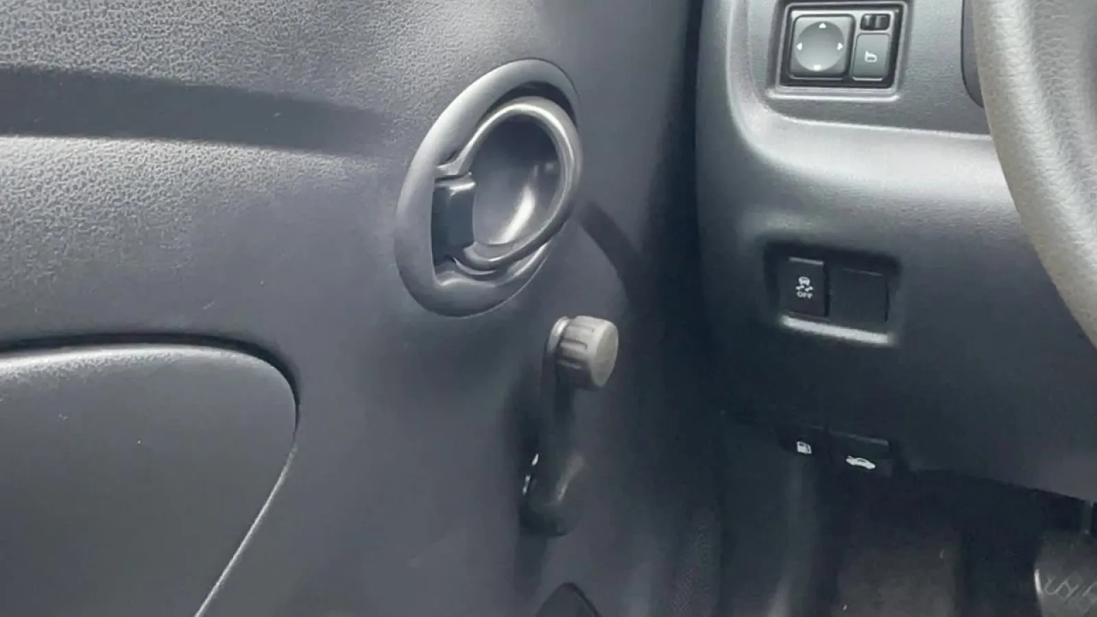 2019 Nissan Versa Sedan S - Photo 15