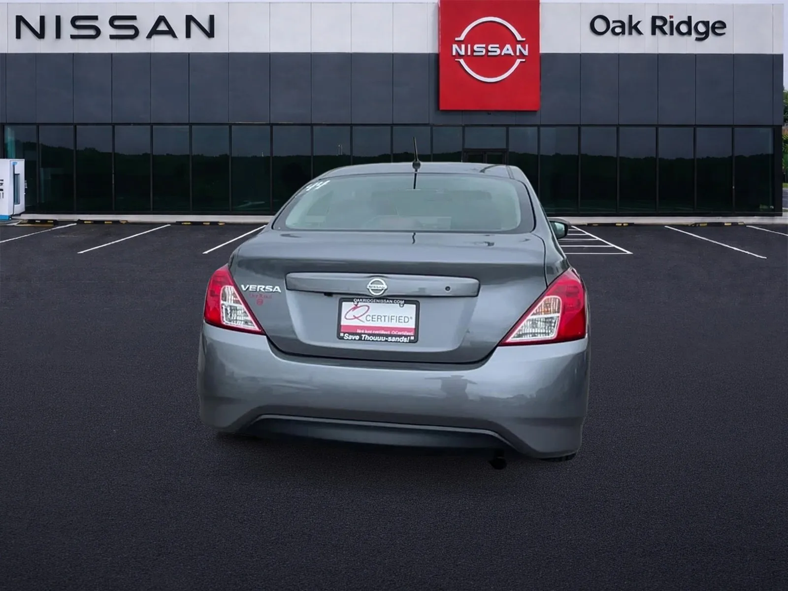 2019 Nissan Versa Sedan S - Photo 11