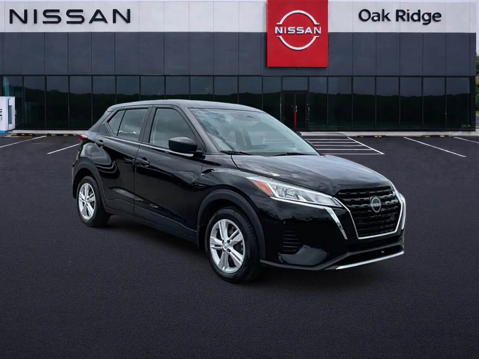 Black 2024 NISSAN KICKS S for sale in Oak Ridge, TN
