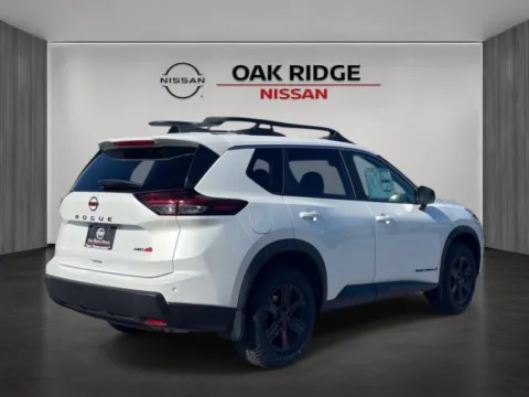 More photos of 2026 NISSAN ROGUE Rock Creek at Oak Ridge Nissan, TN