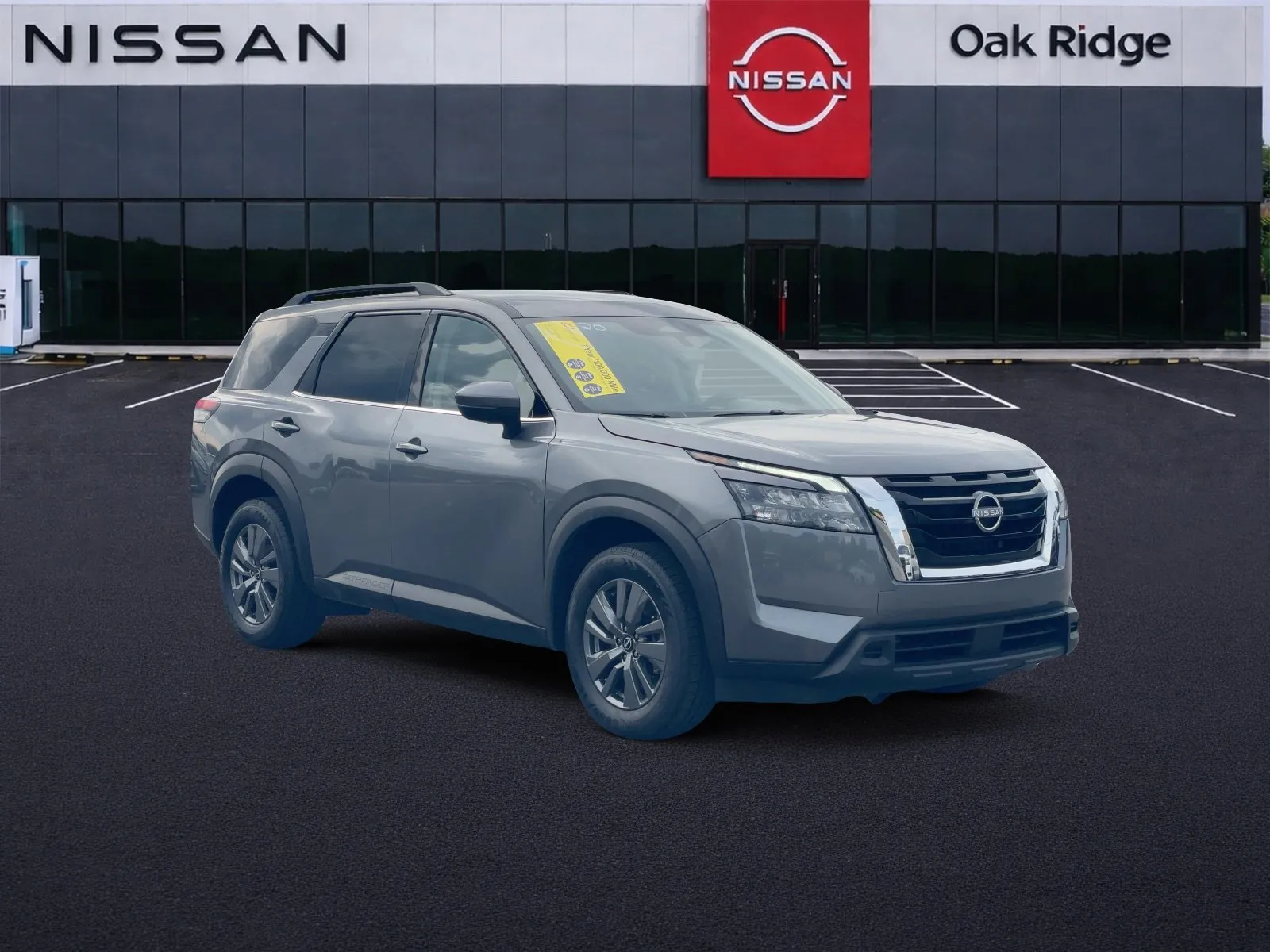 2025 Nissan Pathfinder SV - Photo 22