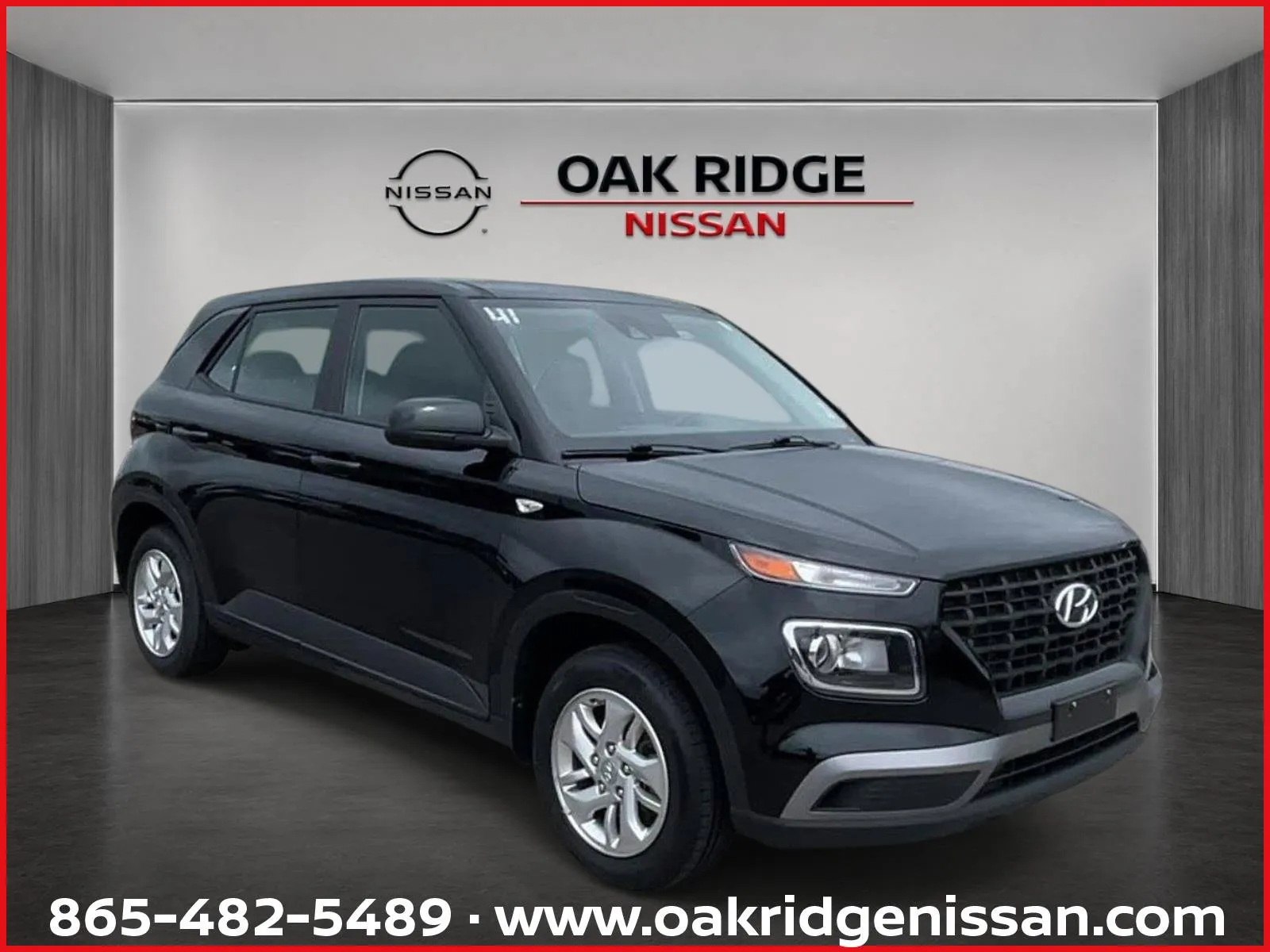 Used 2021 Hyundai Venue SE with VIN KMHRB8A3XMU102490 for sale in Oak Ridge, TN