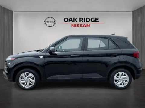 More photos of 2021 HYUNDAI VENUE SE at Oak Ridge Nissan, TN