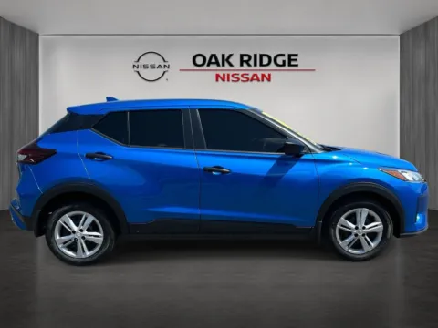 Photos of 2025 Nissan Kicks Play CVT for sale in Oak Ridge, TN at Oak Ridge Nissan