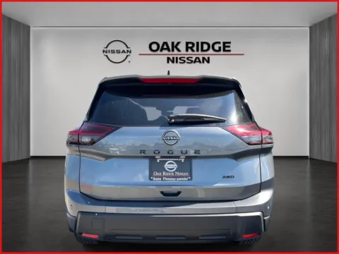 More photos of 2026 Nissan Rogue Dark Armor at Oak Ridge Nissan, TN