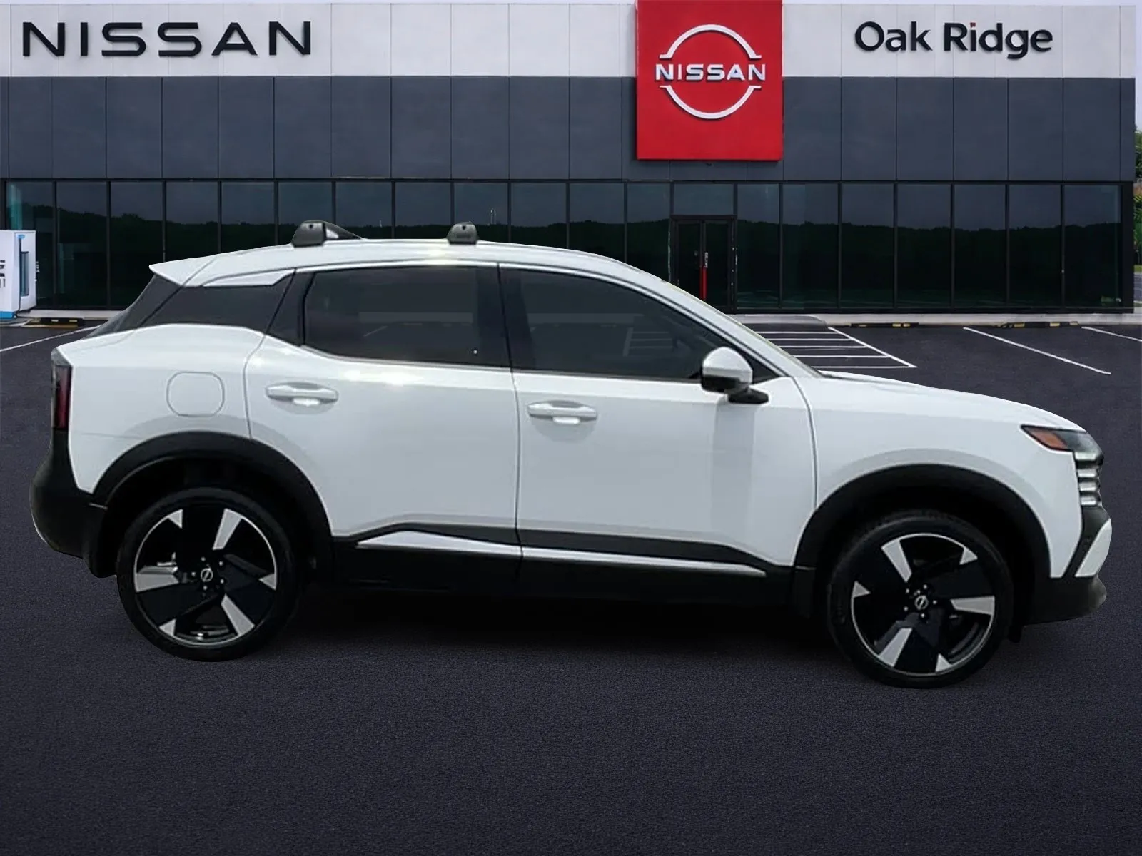 2025 Nissan Kicks SR - Photo 14