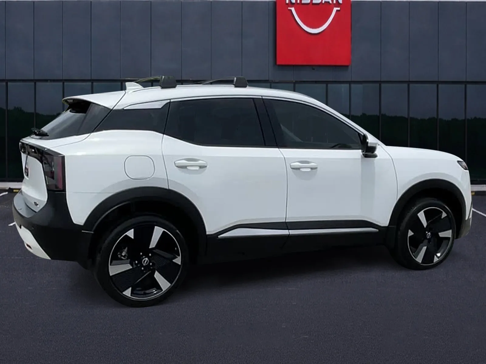 2025 Nissan Kicks SR - Photo 13