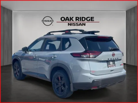 More photos of 2026 Nissan Rogue Dark Armor at Oak Ridge Nissan, TN