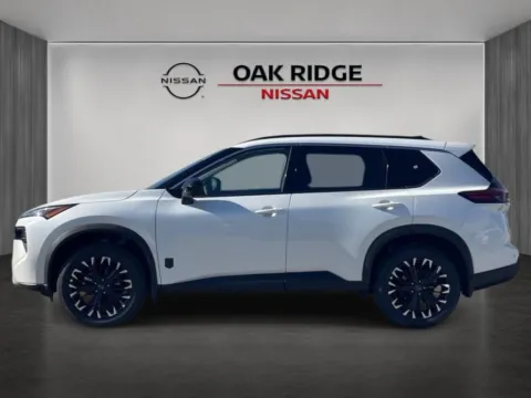 More photos of 2026 Nissan Rogue Dark Armor at Oak Ridge Nissan, TN