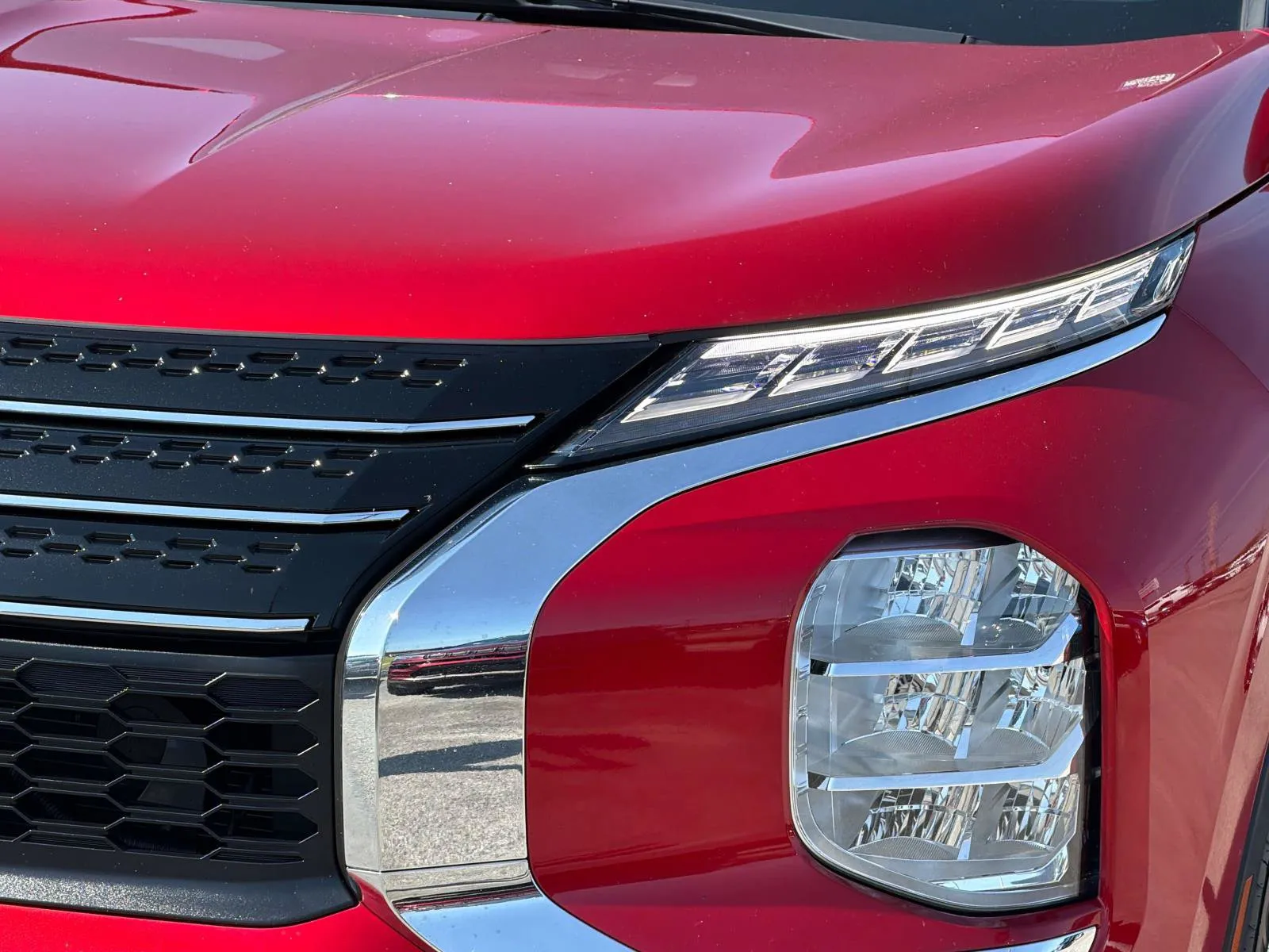 2024 Mitsubishi Outlander SE - Photo 9