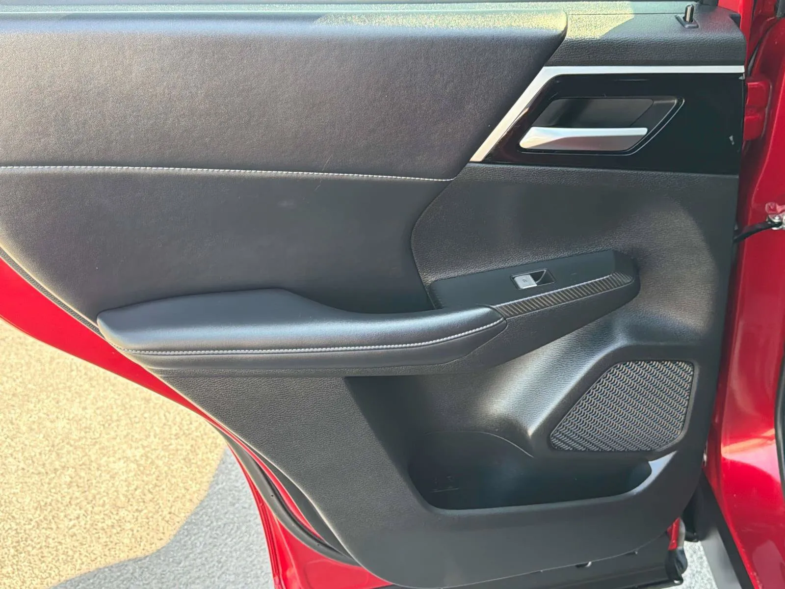 2024 Mitsubishi Outlander SE - Photo 18