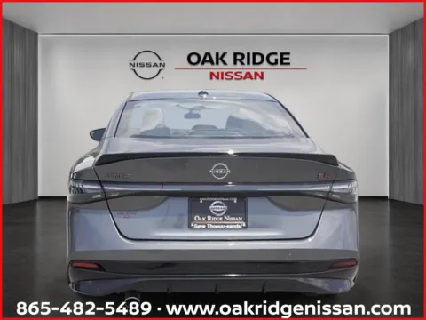 More photos of 2026 NISSAN SENTRA SR at Oak Ridge Nissan, TN